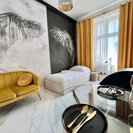 Art Warszawska 21 Apartamento *