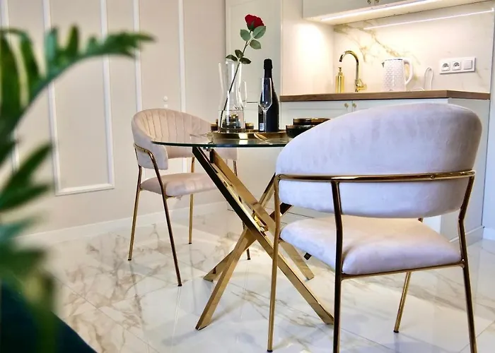 Art Warszawska 21 Apartmán