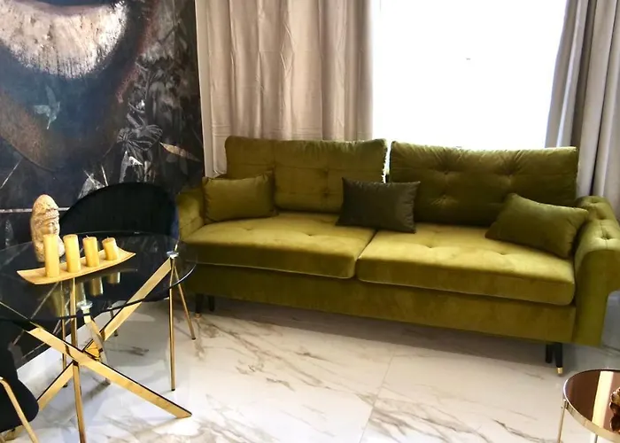 Art Warszawska 21 Apartmán *